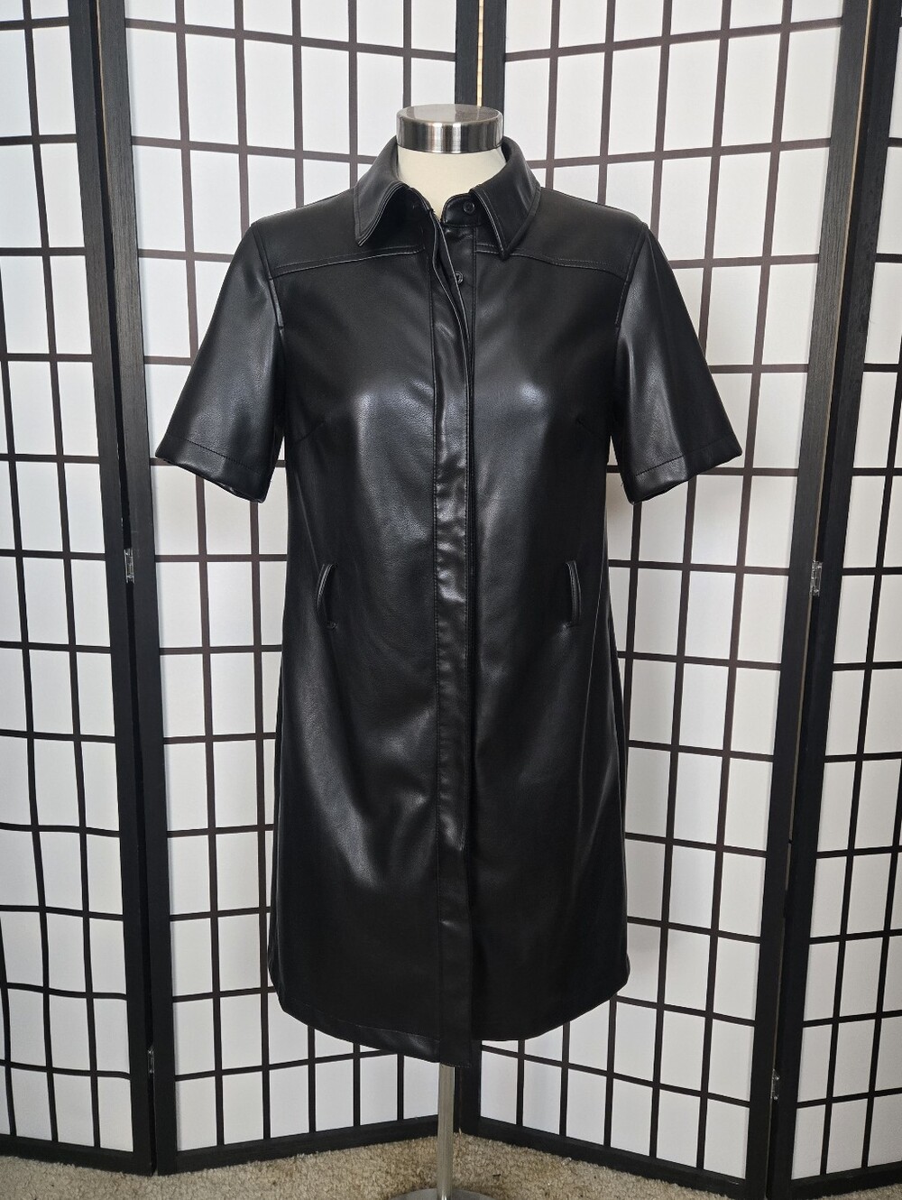 Scoop Black Faux Leather Short Sleeve Button Front Dress. XS